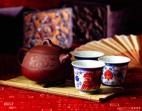 窯茶具與普洱茶的完美邂逅 一場(chǎng)沉浸式的茶藝體驗(yàn)